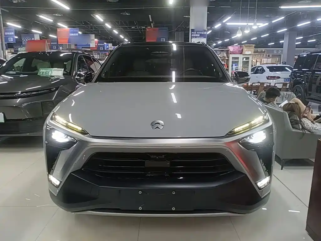 NIO ES8 — миниатюра 3