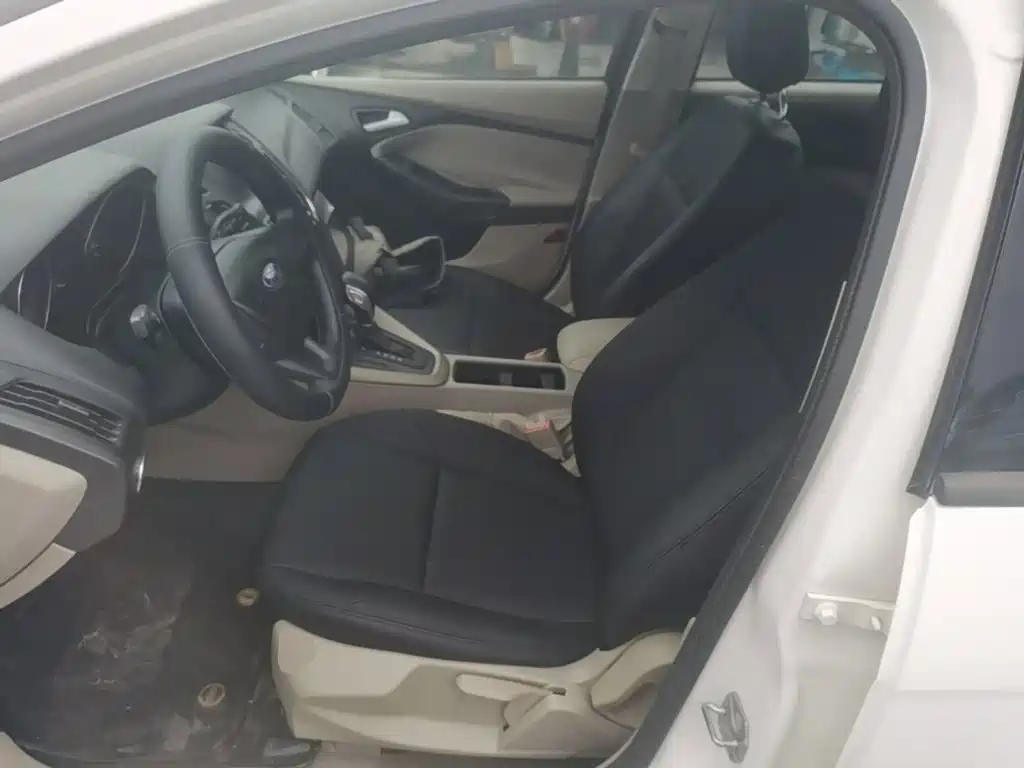 Ford Focus — миниатюра 15