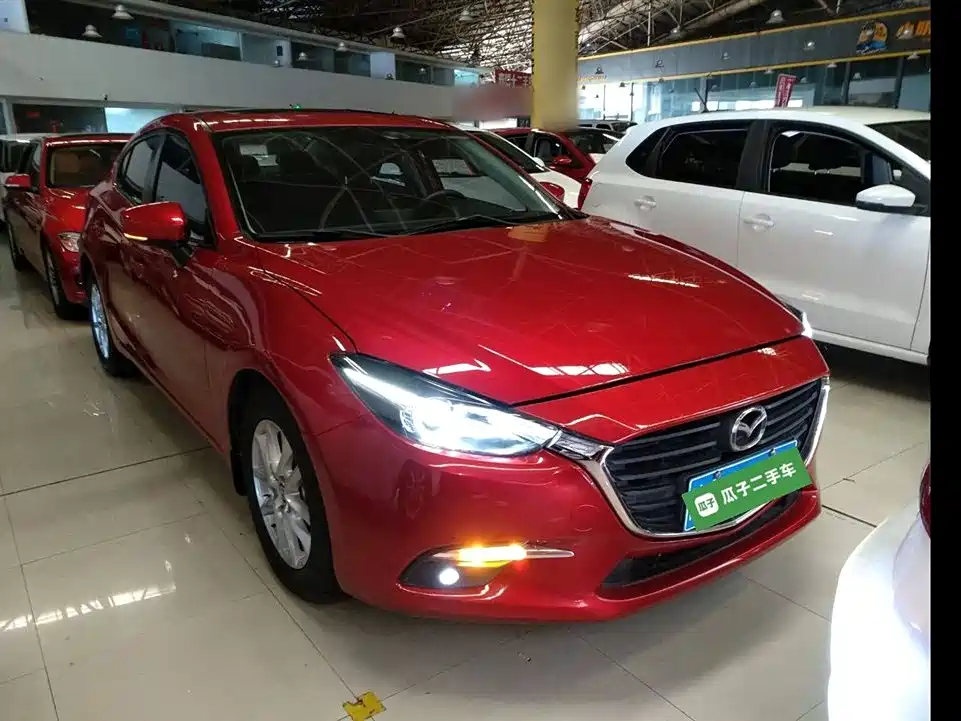 MAZDA  3 ANGKESAILA