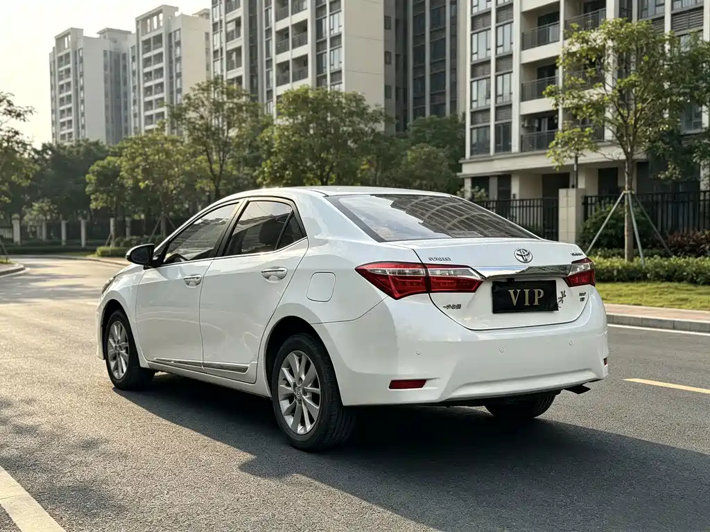 Toyota Corolla — миниатюра 7