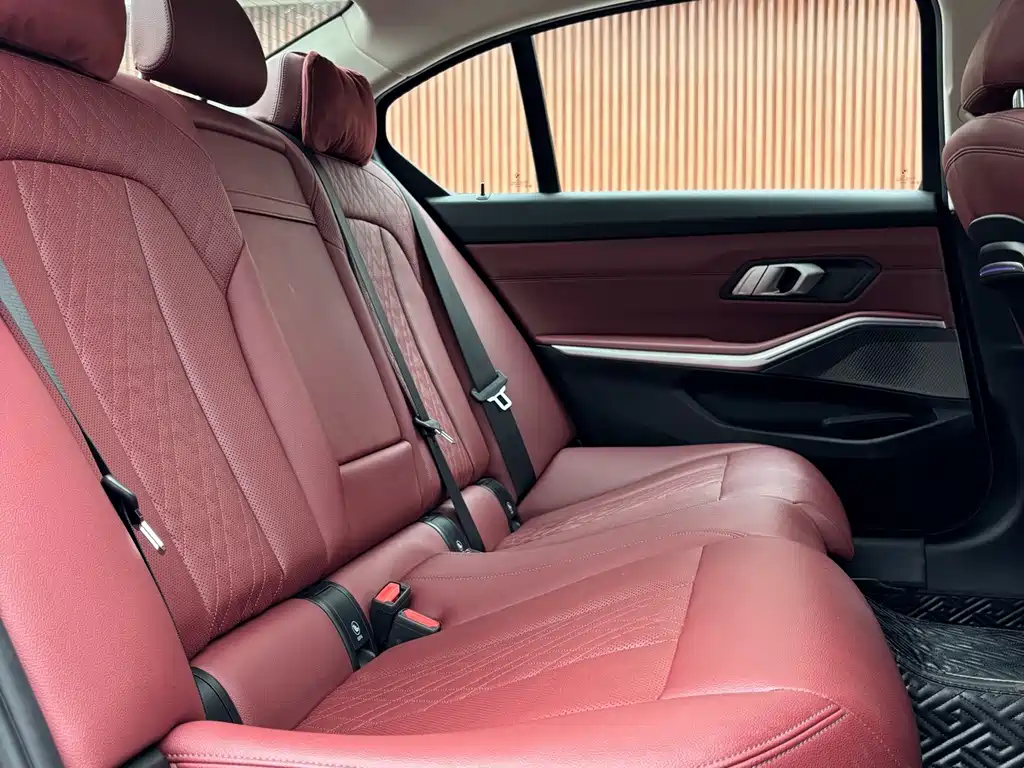 BMW 3 Series — миниатюра 18