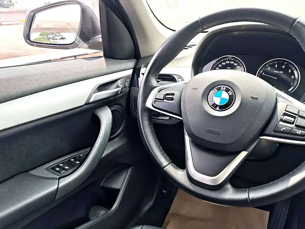 BMW X1 — миниатюра 7