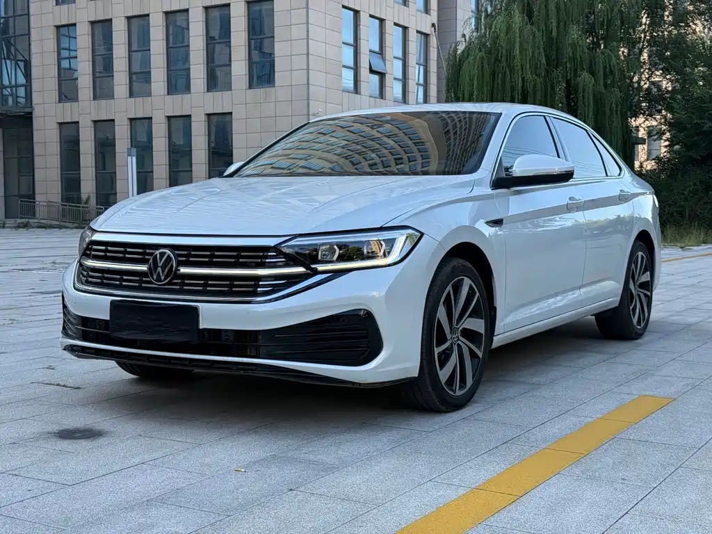 Volkswagen Sagitar — миниатюра 3