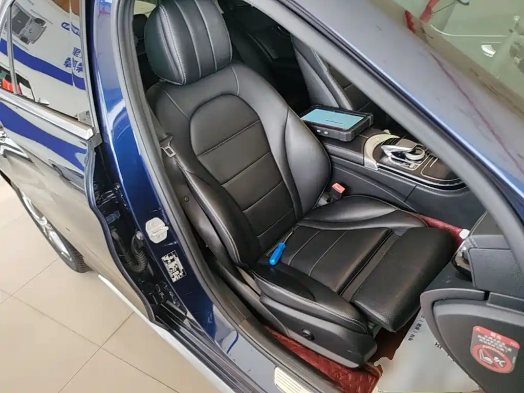 Mercedes-Benz C-Class — миниатюра 25
