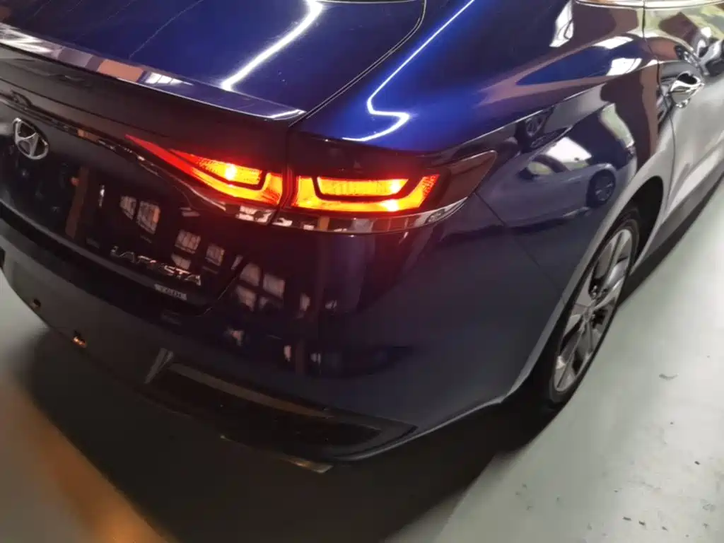 Hyundai Fista — миниатюра 8