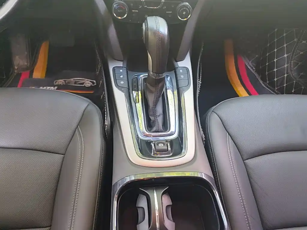 Chevrolet Malibu — миниатюра 14