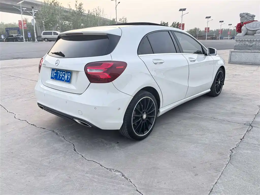 Mercedes-Benz A-Class (Import) A 200 Sport Type, фото 7