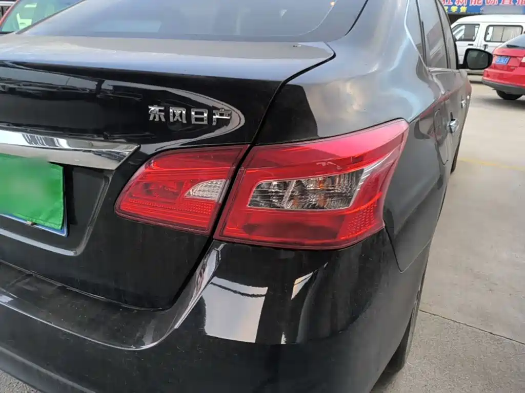 Nissan Sylphy — миниатюра 8
