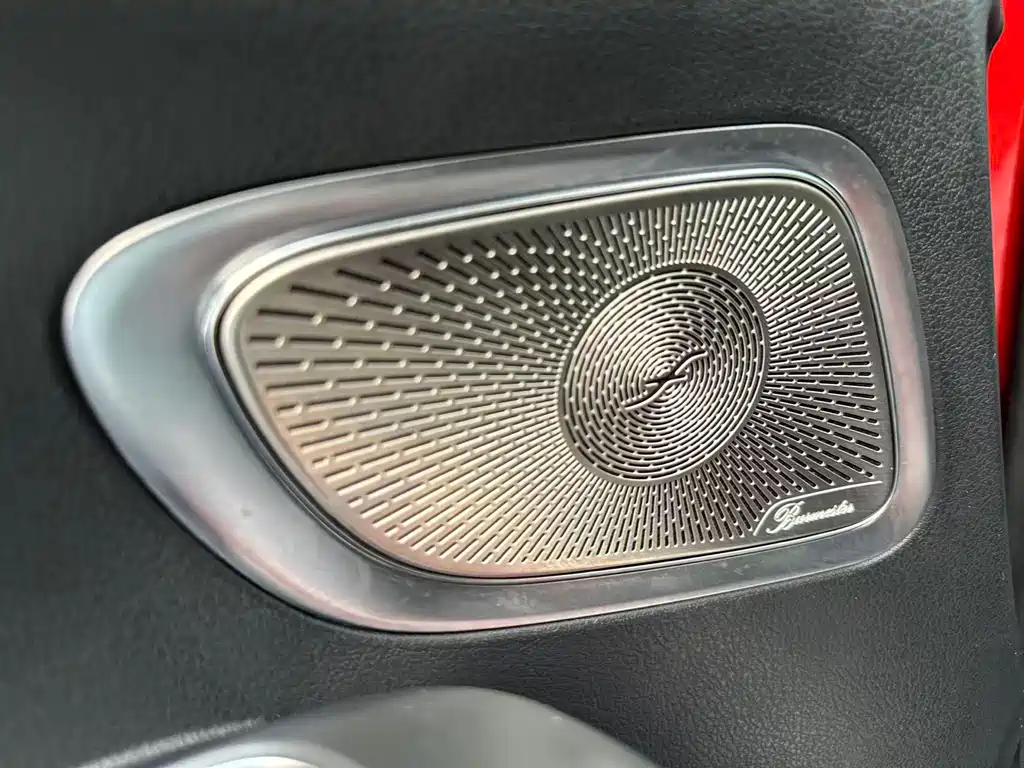 Mercedes-Benz C-Class — миниатюра 13