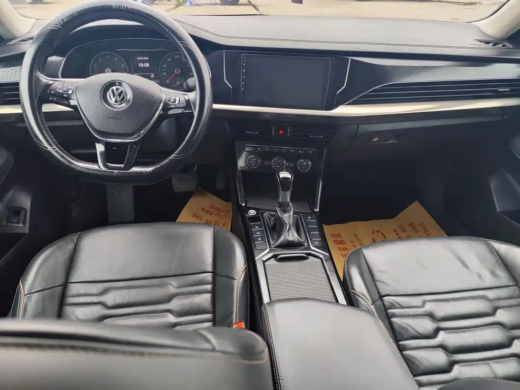 Volkswagen Passat 2019 330TSI Elite VI