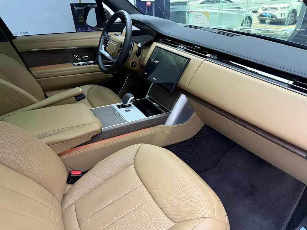 Land Rover Range Rover — миниатюра 20