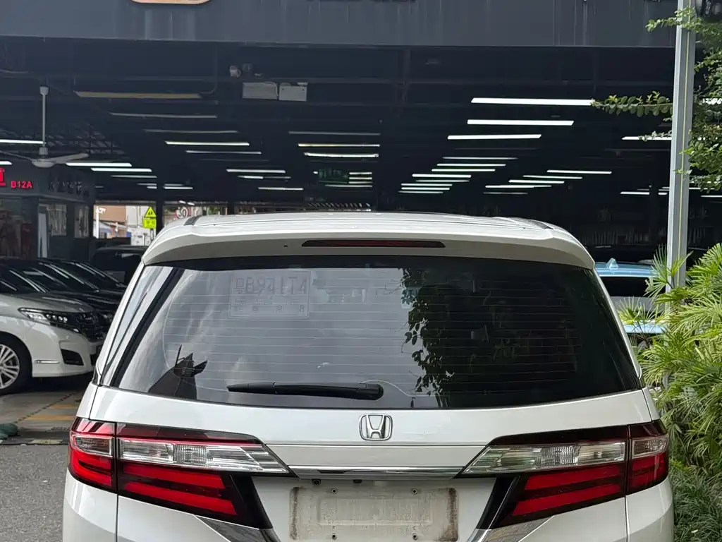 Honda Odyssey — миниатюра 6