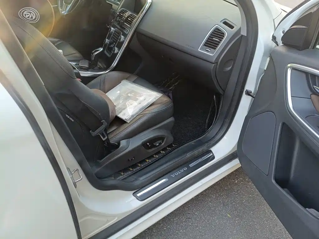 Volvo XC60 — миниатюра 18