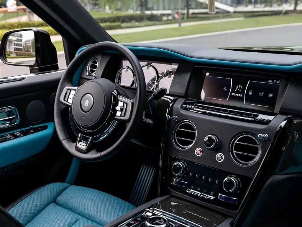 ROLLS-ROYCE CULLINAN