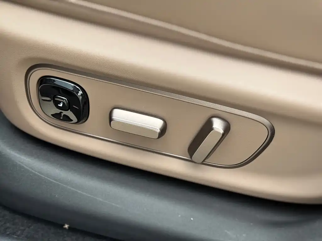 Li Auto Li i6 — миниатюра 20
