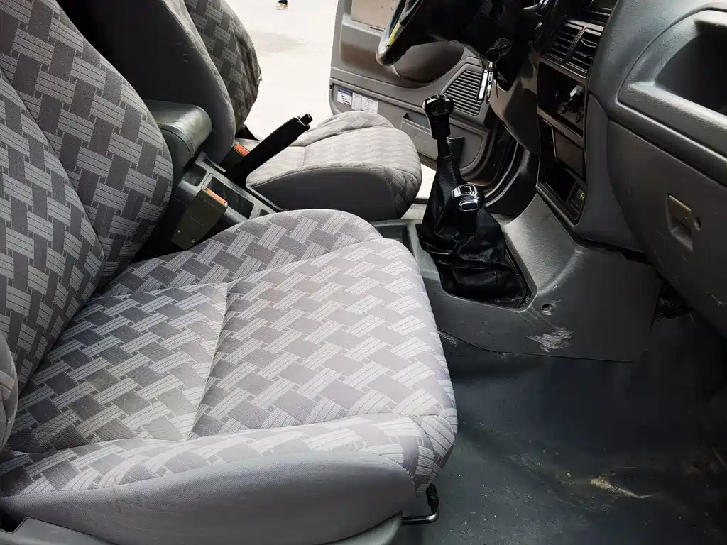 Isuzu Pickup — миниатюра 18