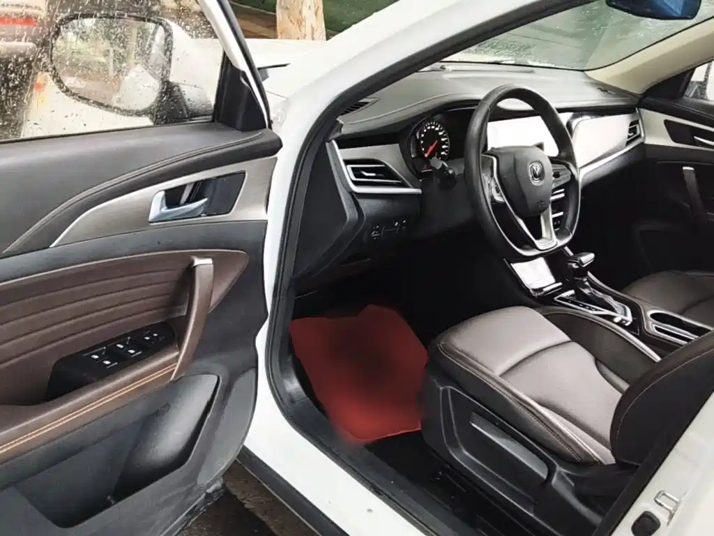 Changan CS35PLUS — миниатюра 16