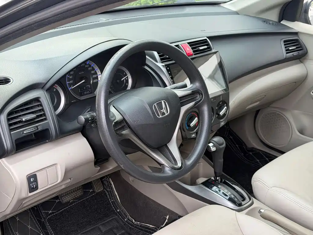 Honda City Classic — миниатюра 3