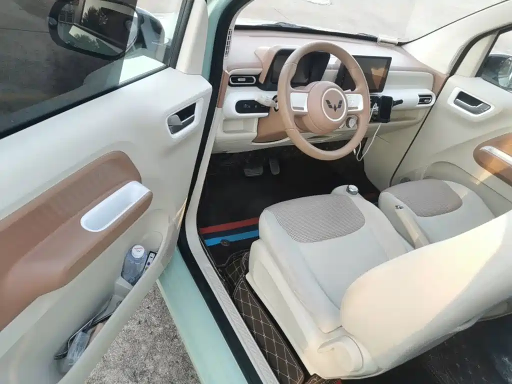 Wuling MINIEV — миниатюра 16