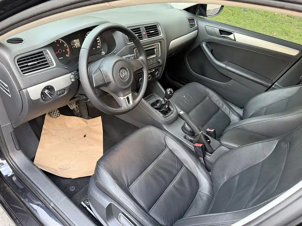 Volkswagen Sagitar — миниатюра 8