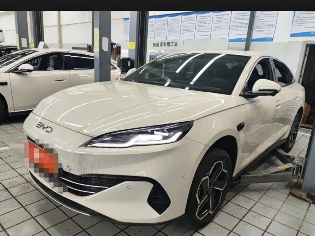 Byd 海豹06 2025