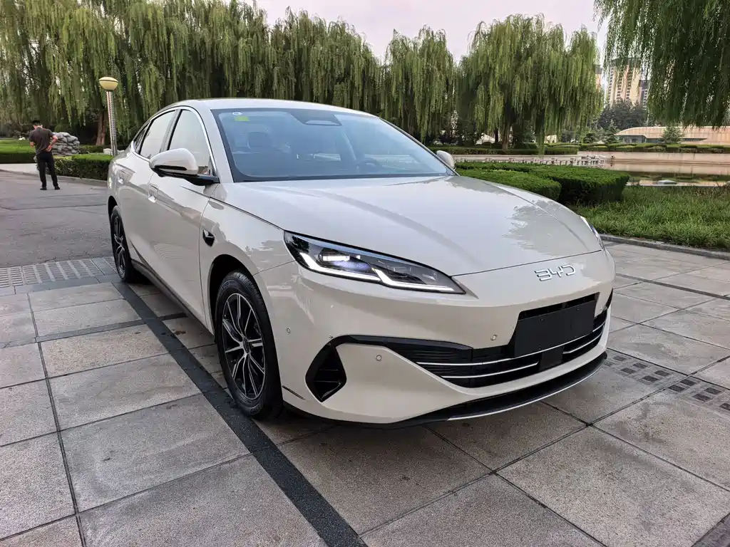 BYD Seal 06 — миниатюра 2