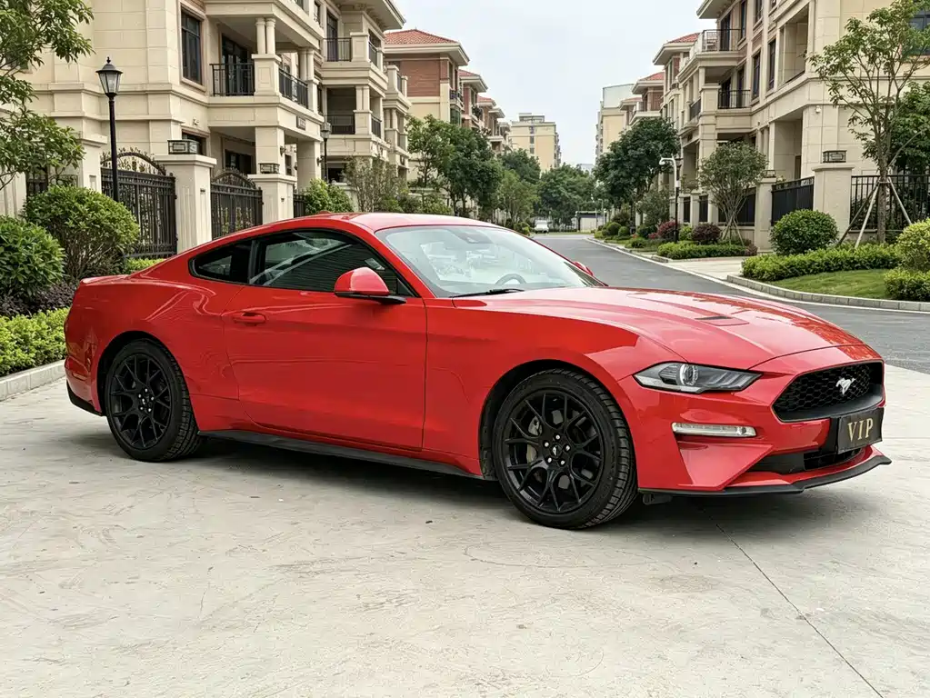 Ford Mustang — миниатюра 3