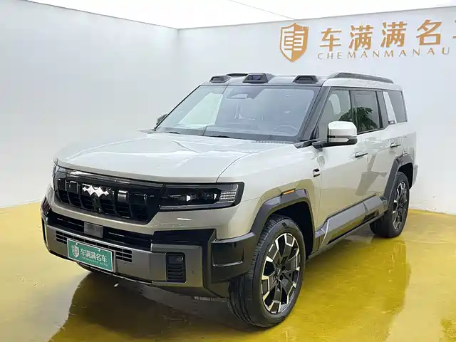 FANG CHENG BAO LEOPARD 8 2024