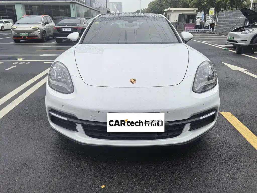 Porsche Panamera — миниатюра 2