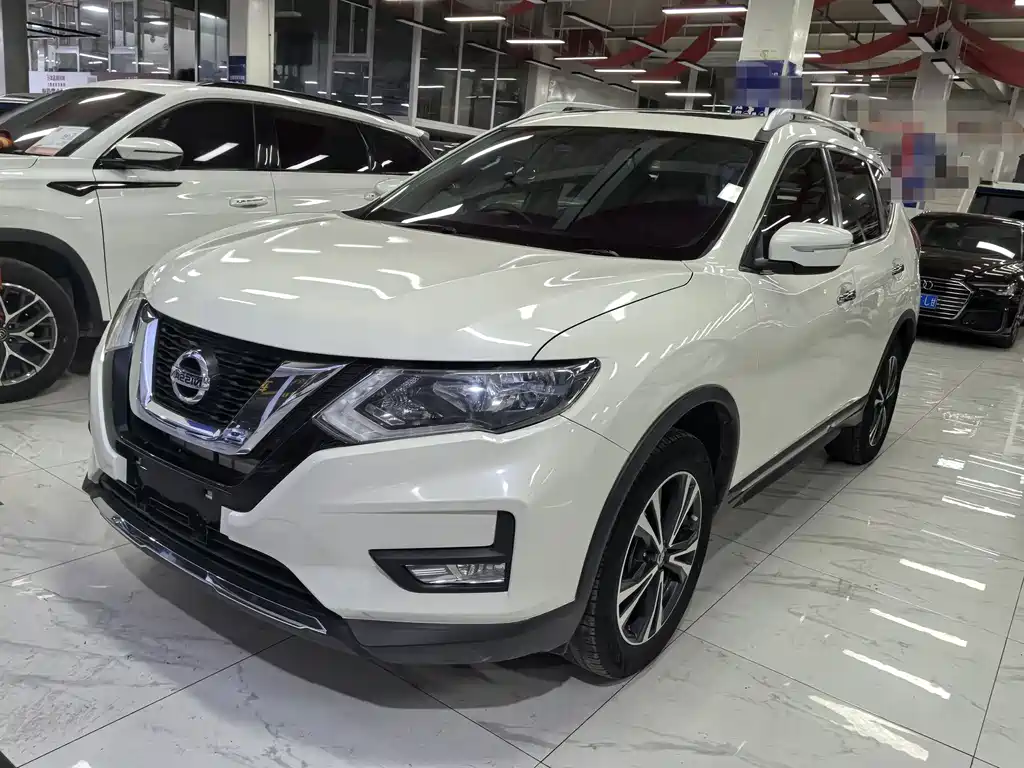 NISSAN QIJUN