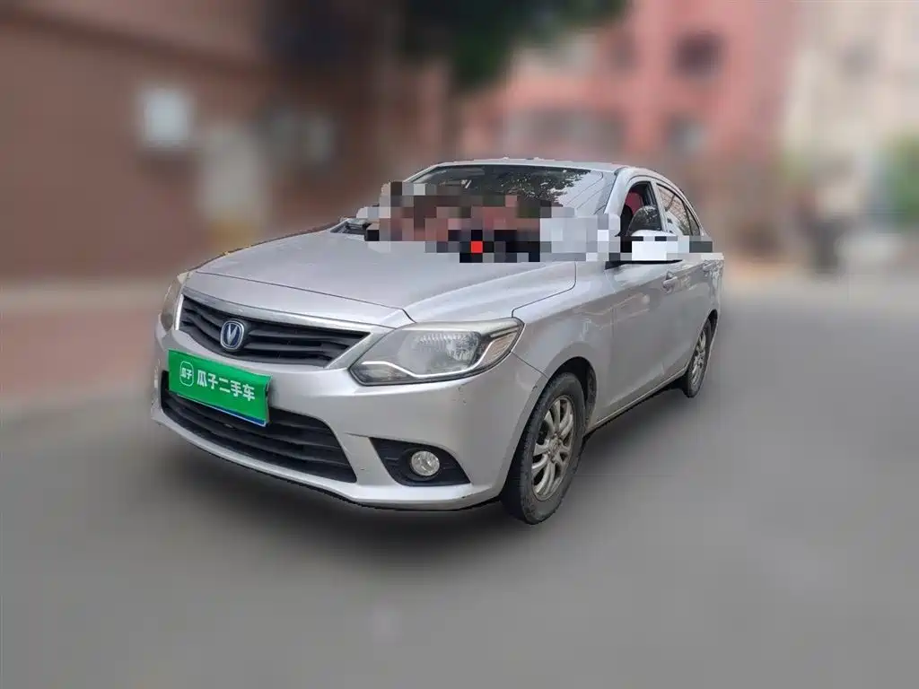 Купить Changan V3