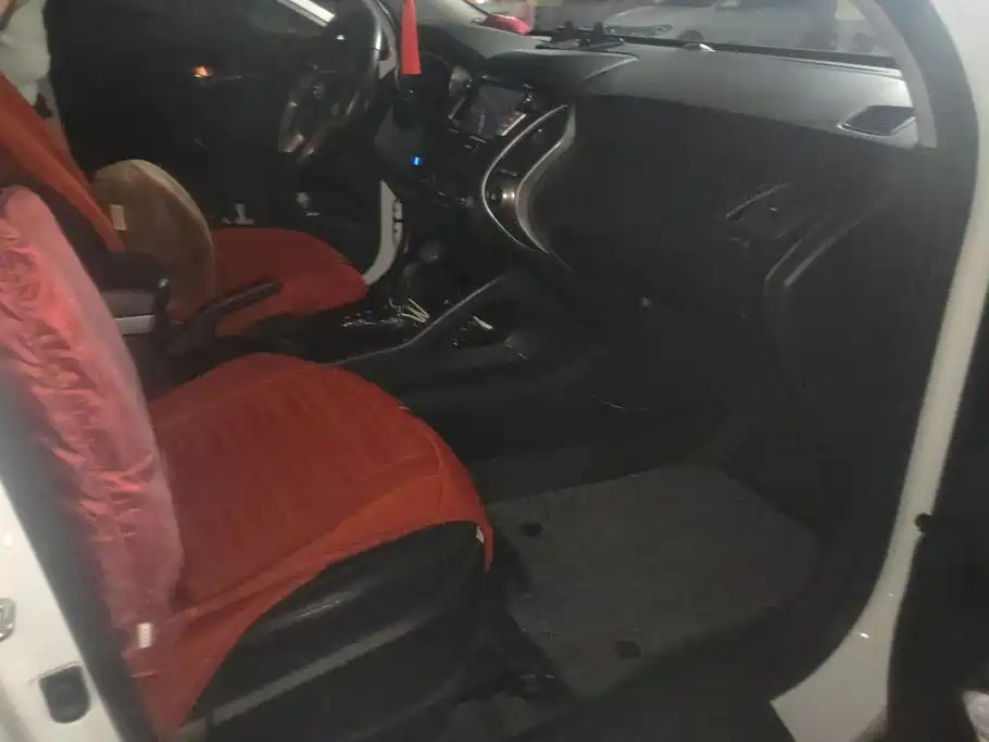 Hyundai ix35 — миниатюра 8