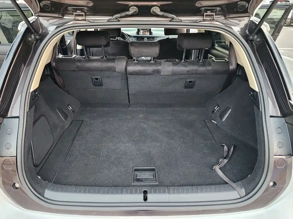 Lexus CT — миниатюра 11