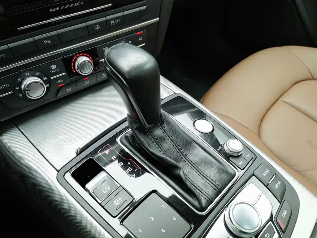 Audi A6L — миниатюра 13