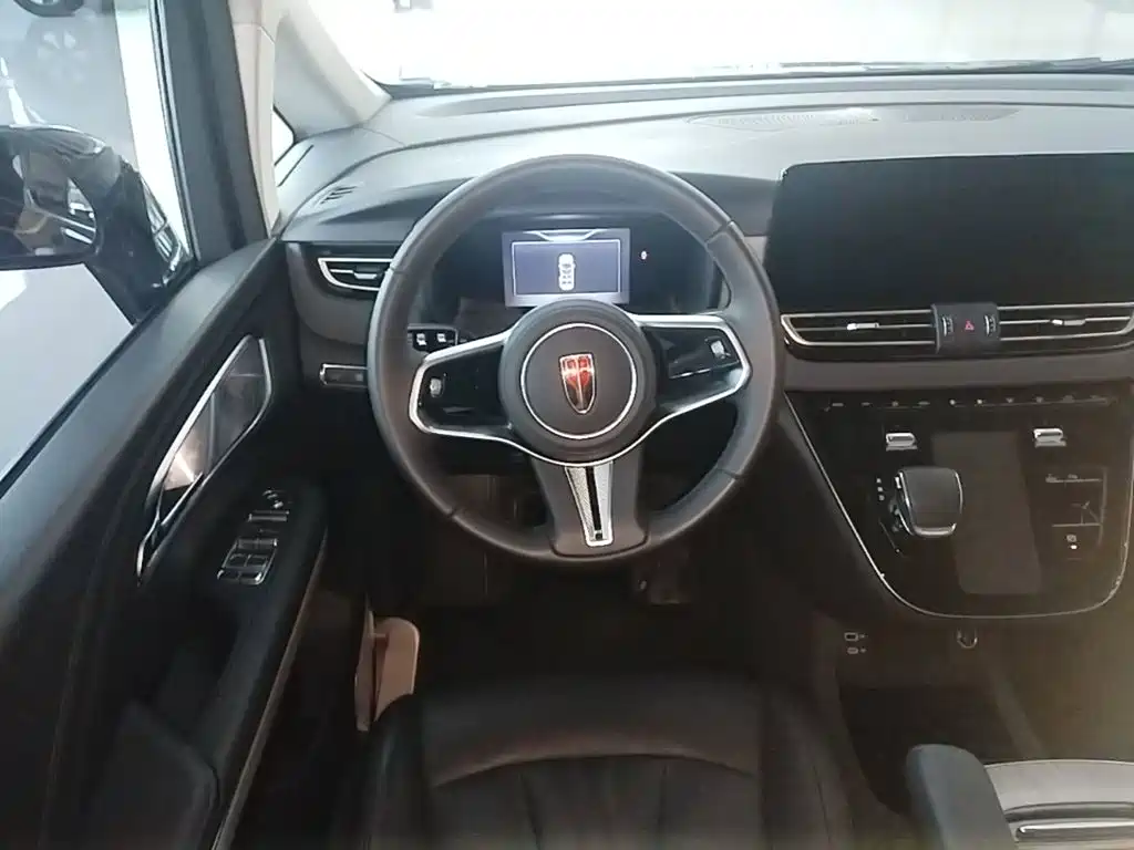 Hongqi Hongqi HQ9 PHEV — миниатюра 11