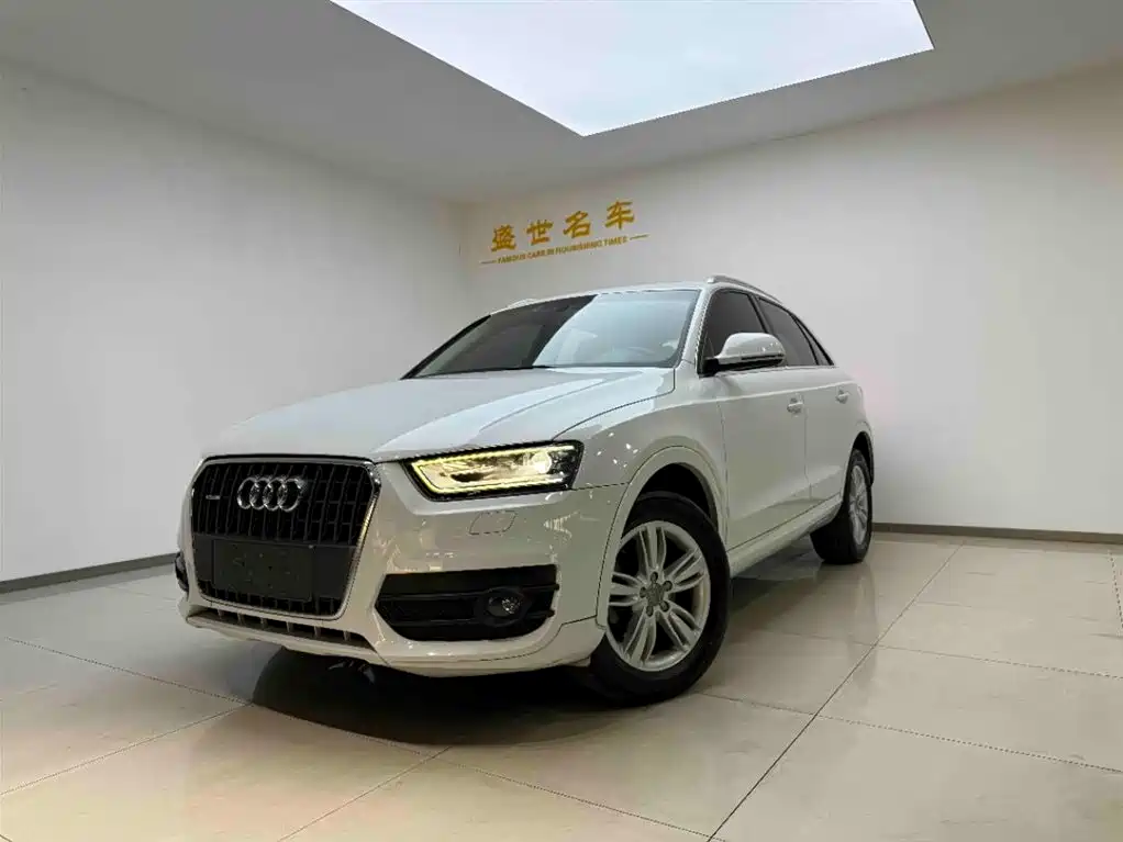 Audi Q3 2014