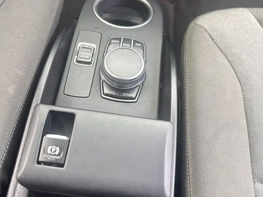 BMW i3 (Import) — миниатюра 18