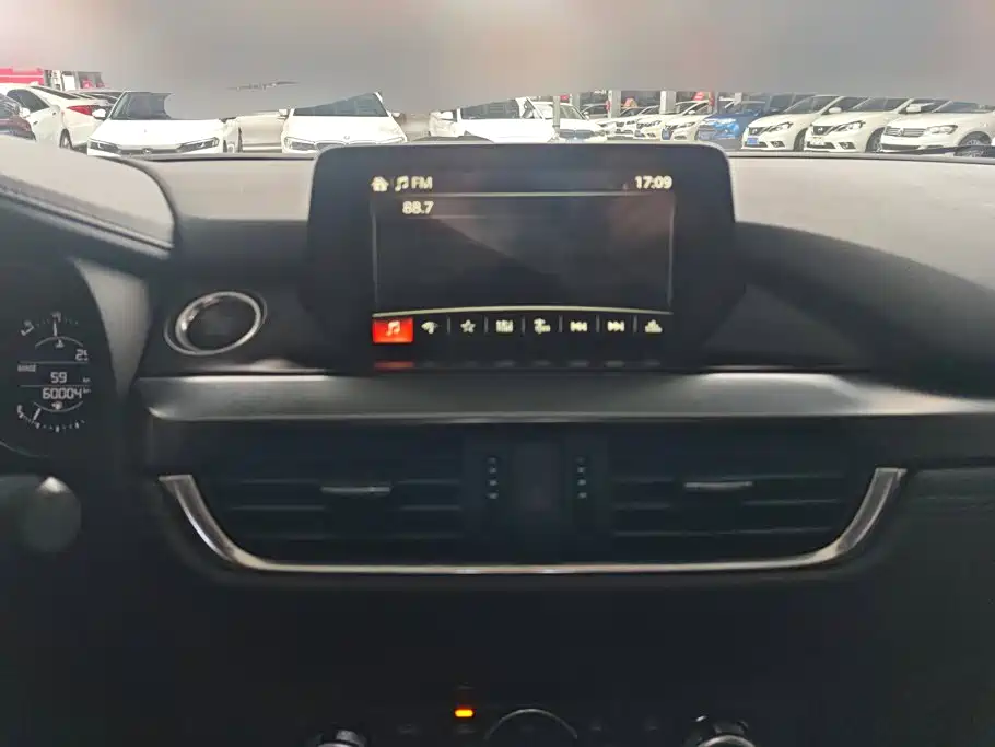 Mazda Atenza — миниатюра 13