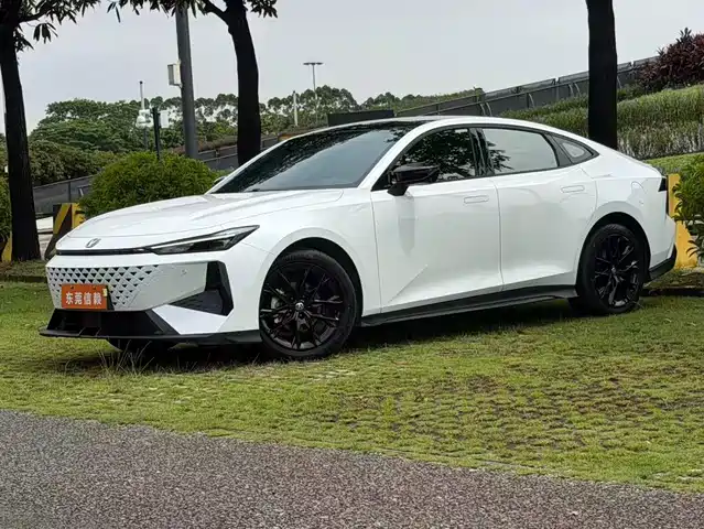 2025 Changan UNI-V