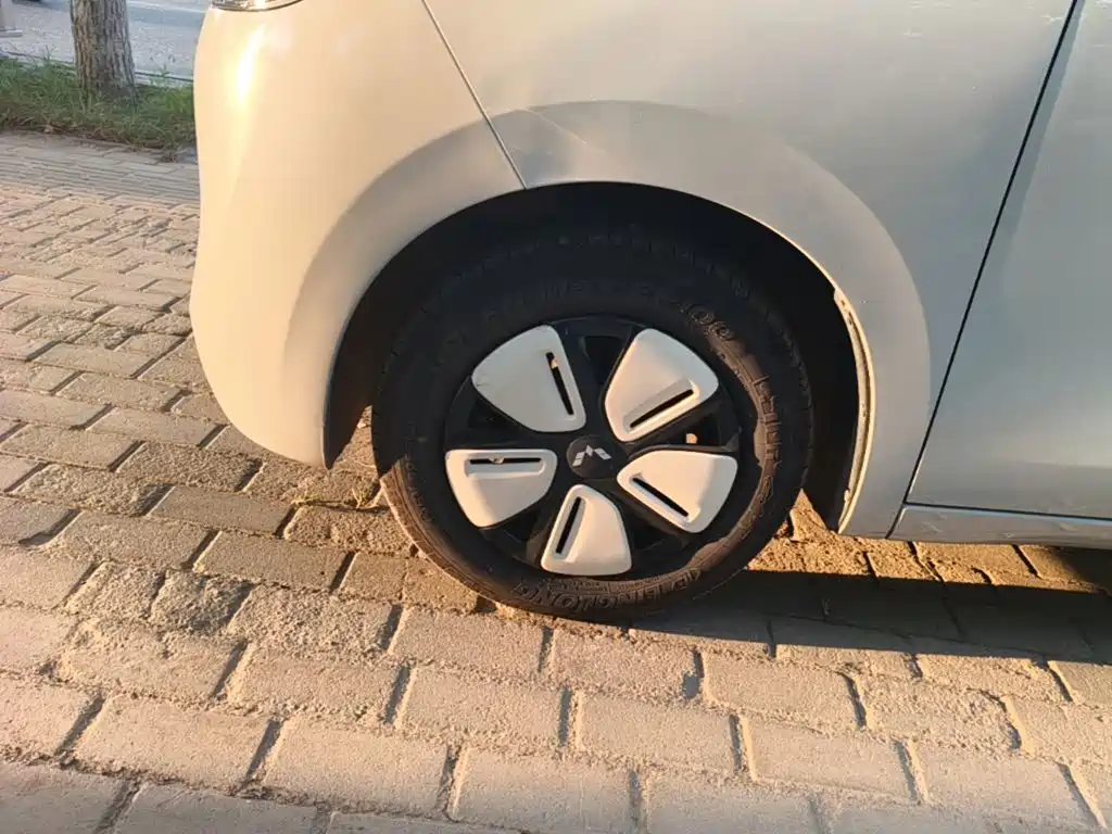Wuling MINIEV — миниатюра 23