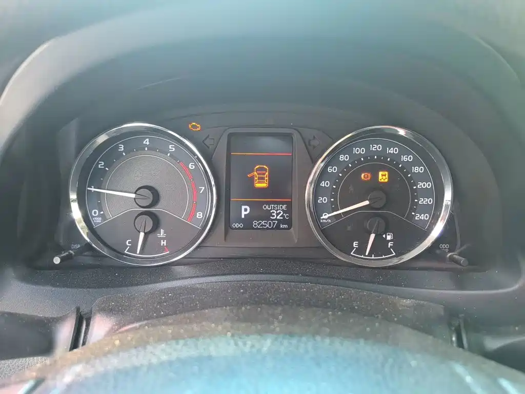 Toyota Corolla — миниатюра 8