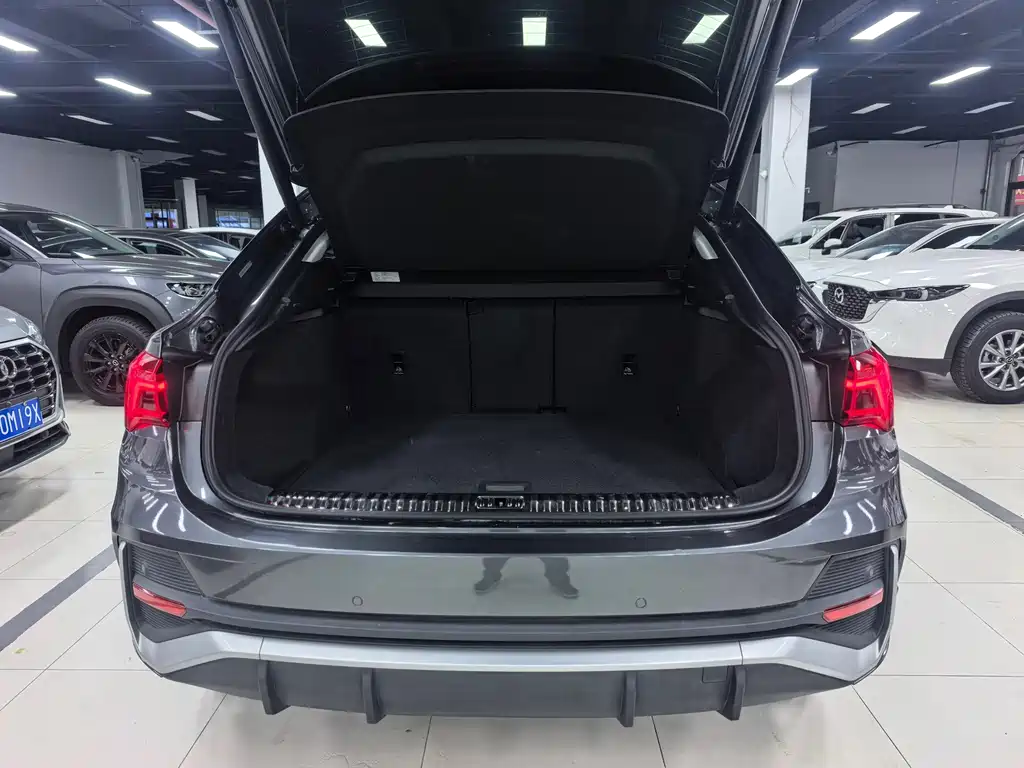 Audi Q3 Sportback — миниатюра 21