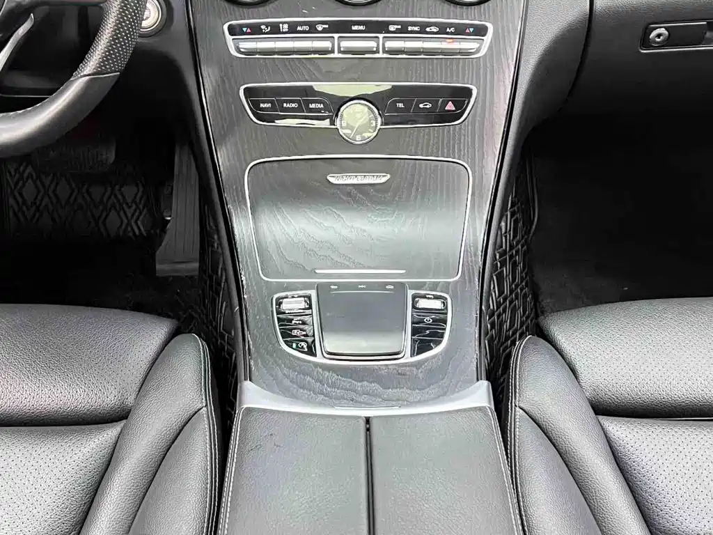 Mercedes-Benz C-Class — миниатюра 19