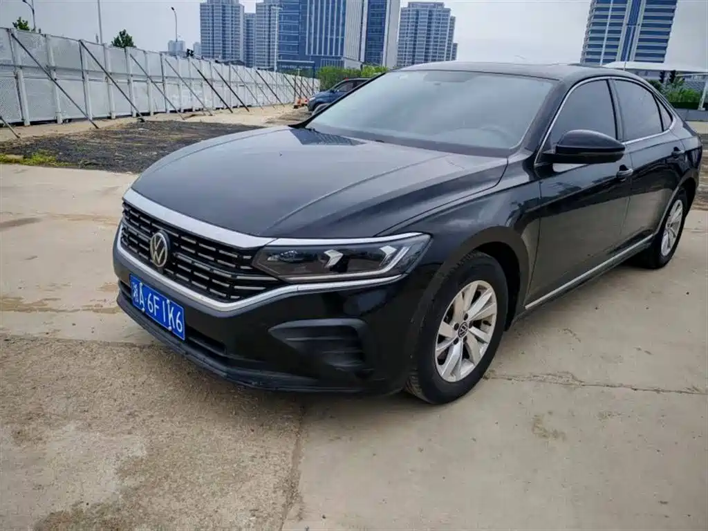 Volkswagen Passat 2023