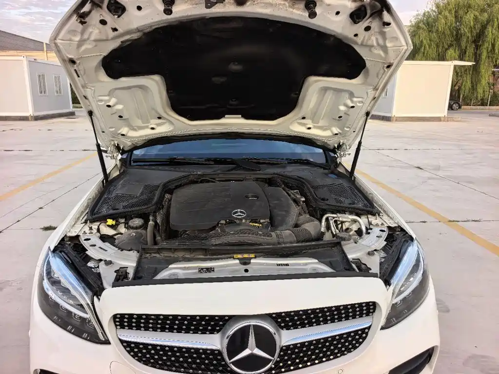 Mercedes-Benz C-Class — миниатюра 18