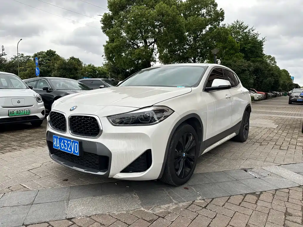 BMW X2 2023