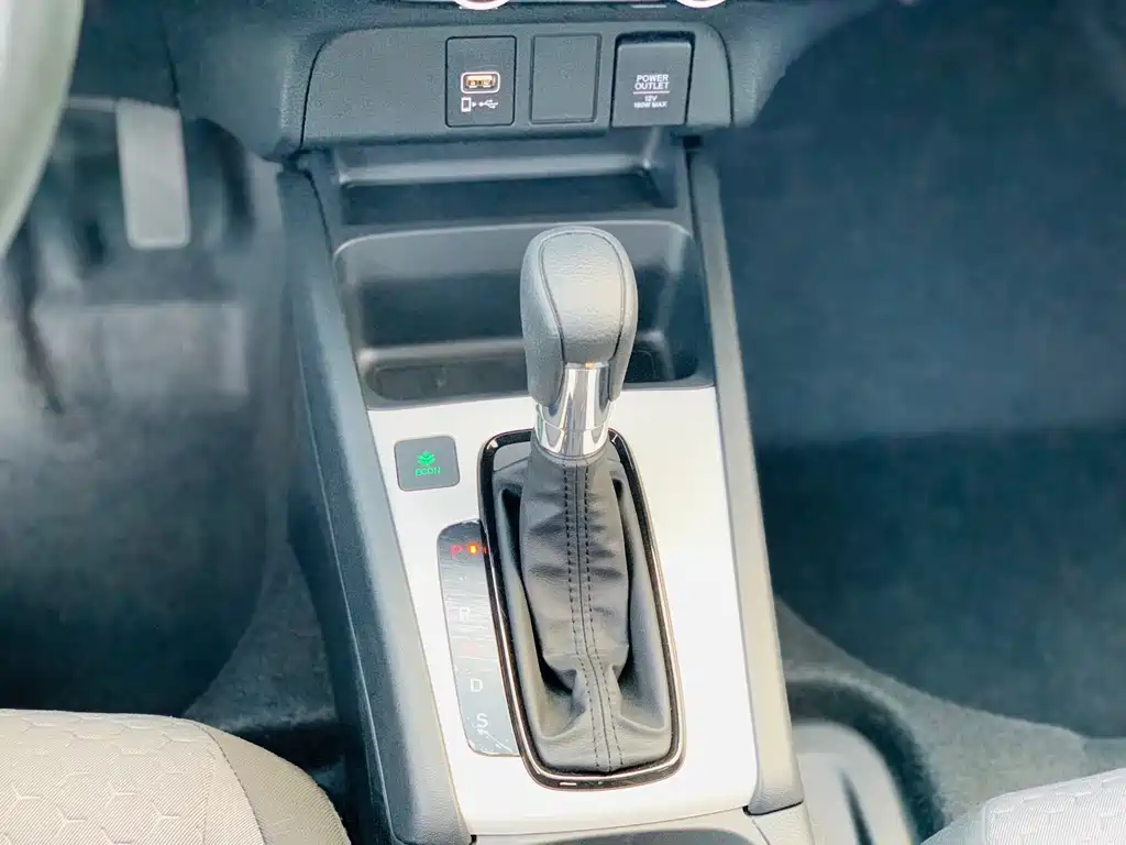 Honda Fit — миниатюра 6
