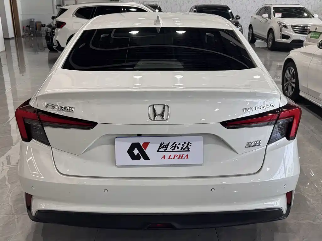 Honda Integra — миниатюра 5