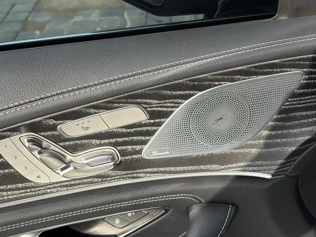 Mercedes-Benz CLS — миниатюра 15