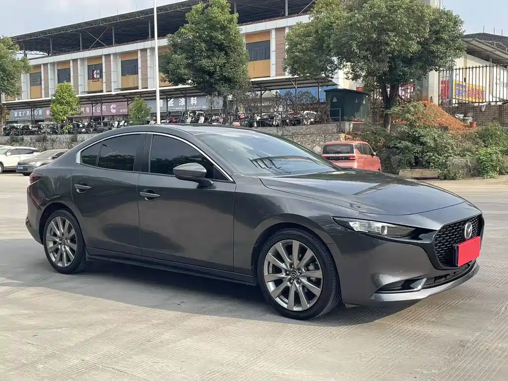 Mazda 3 Axela — миниатюра 3
